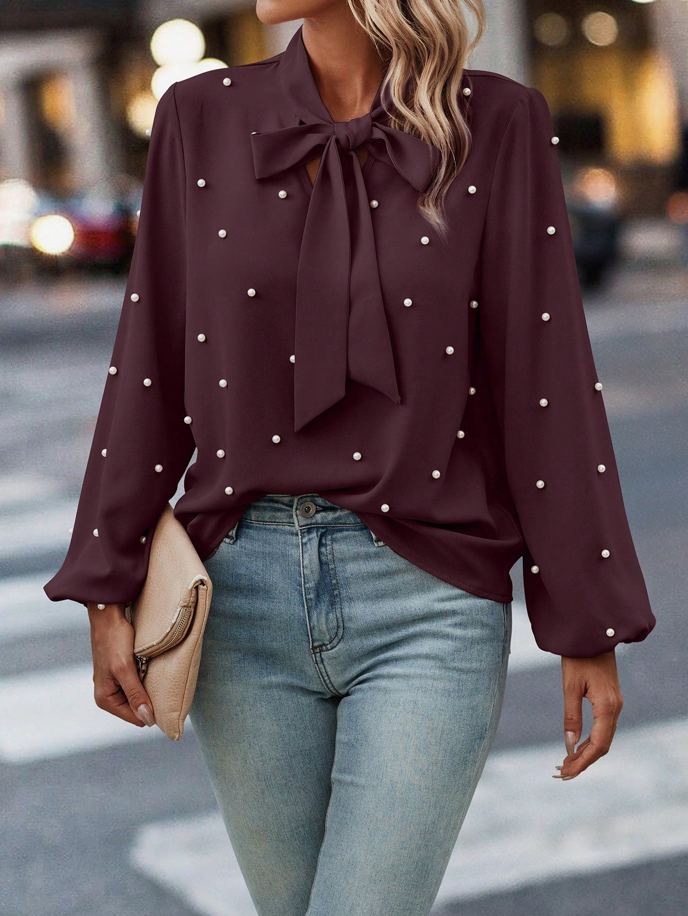 Chloé | Elegant Blouse with Knot Collar and Pearls