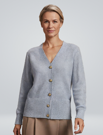 Géraldine | Gilet with Heart-Shaped Buttons