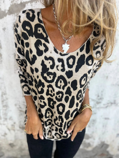 Margaret - Round Neck Leopard Print Blouse