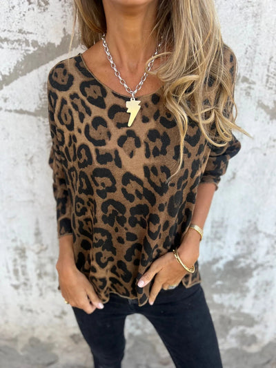 Margaret - Round Neck Leopard Print Blouse