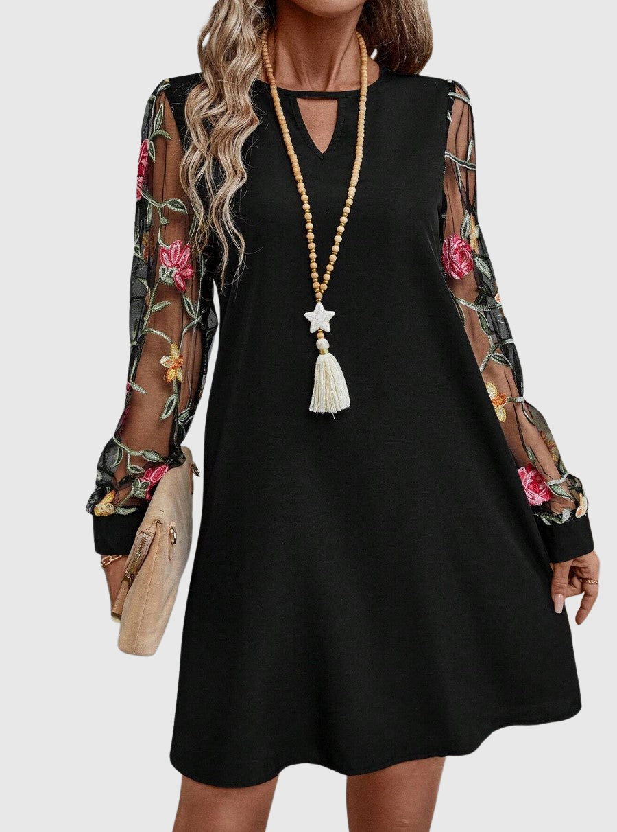 Jolanta - Elegant Dress with V-Neck and Statement Sleeves