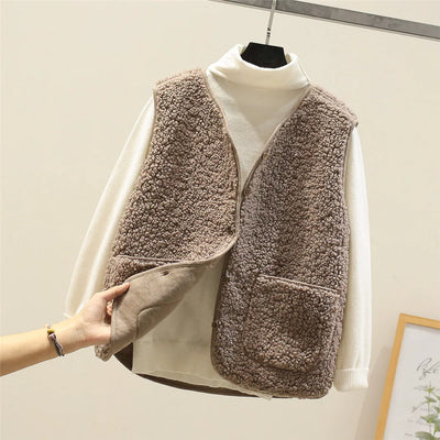 Eglantine | Classic Cardigan