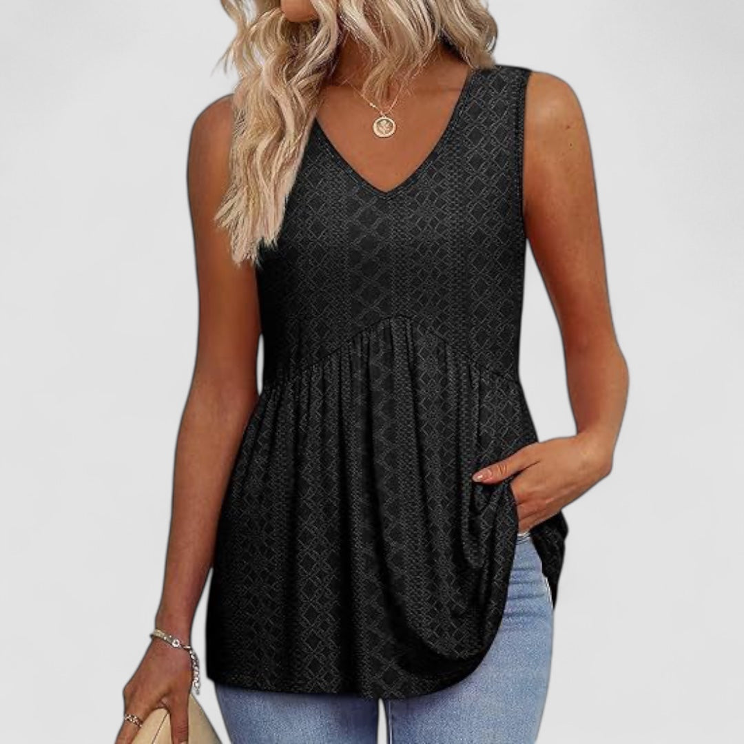 Birna | Light and Elegant Top for Every Day