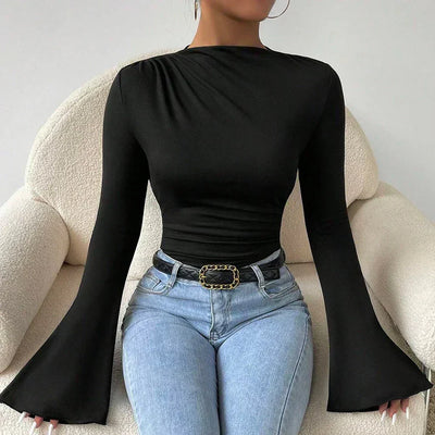 Élise | The Luxurious Blouse