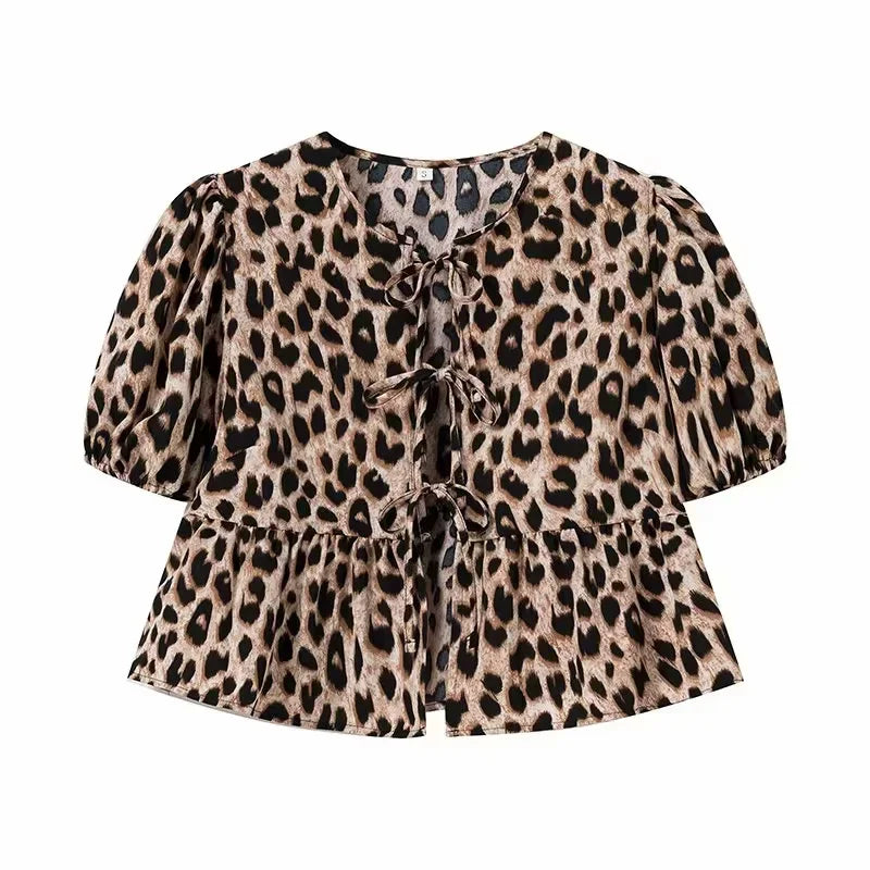 Georgette | Elegant Peplum Blouse with Front Bow