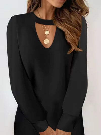 Emma | Elegant Dress with V-Neck and Statement Sleeves