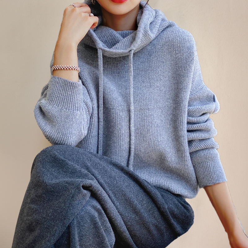 Carine | Roll Neck