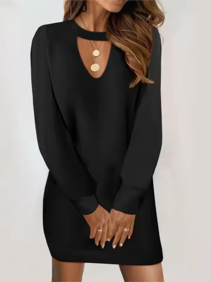 Emma | Elegant Dress with V-Neck and Statement Sleeves