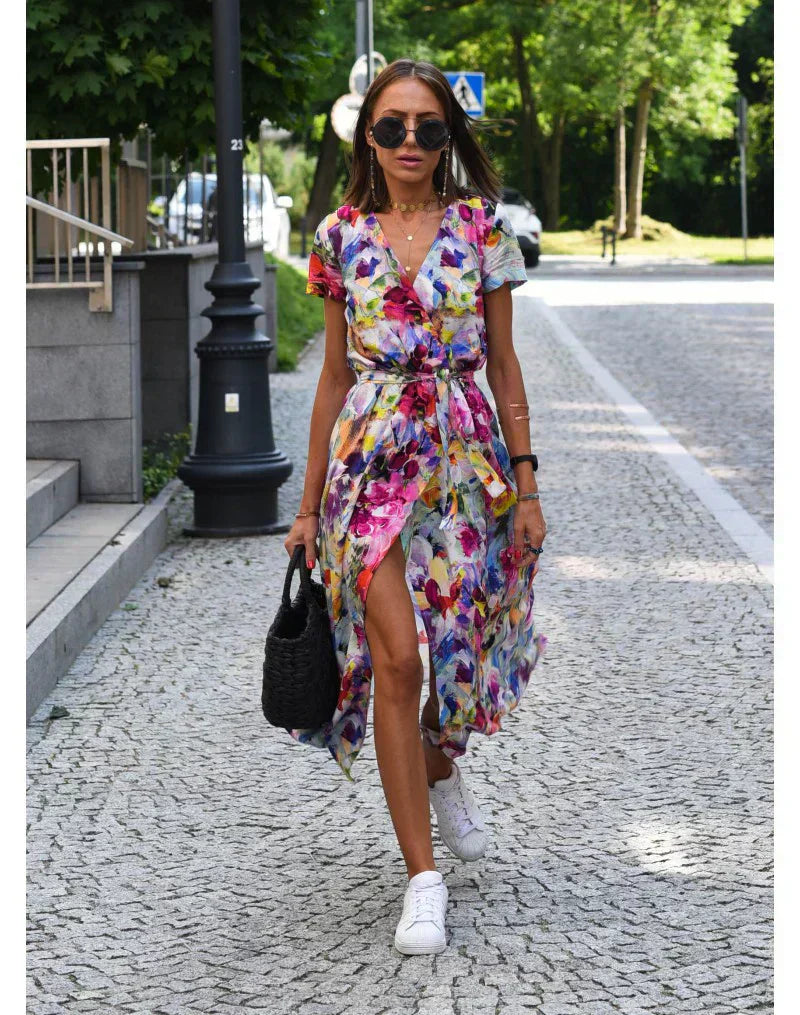 Daphné | Elegant dress with V-neck